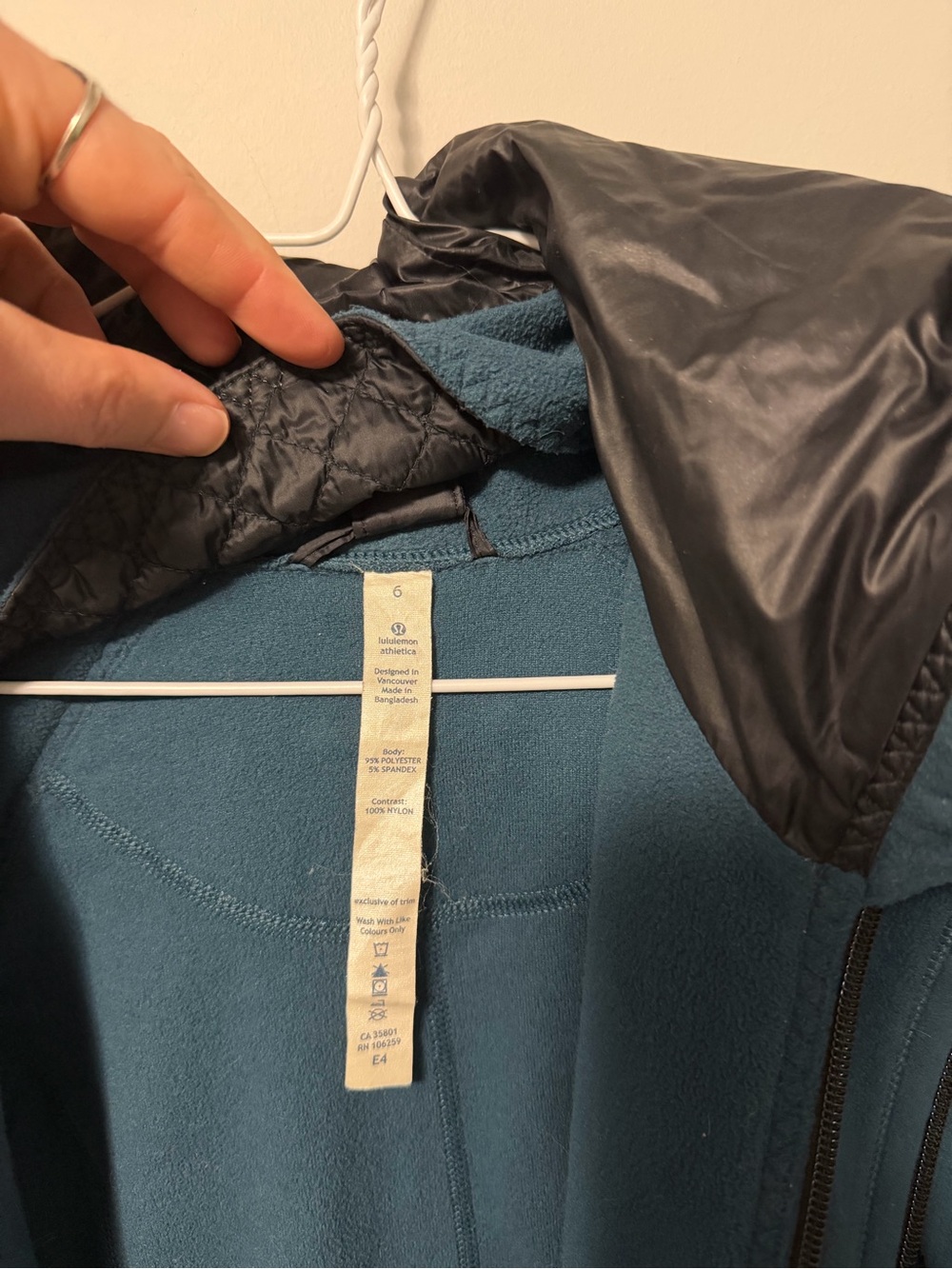 Lululemon Running Jacket - Picture 6 of 8